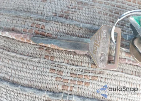 1986 Toyota Pickup Cab Chassis Rn75 Dlx from USA, damaged, VIN JT5RN75U1G0010653